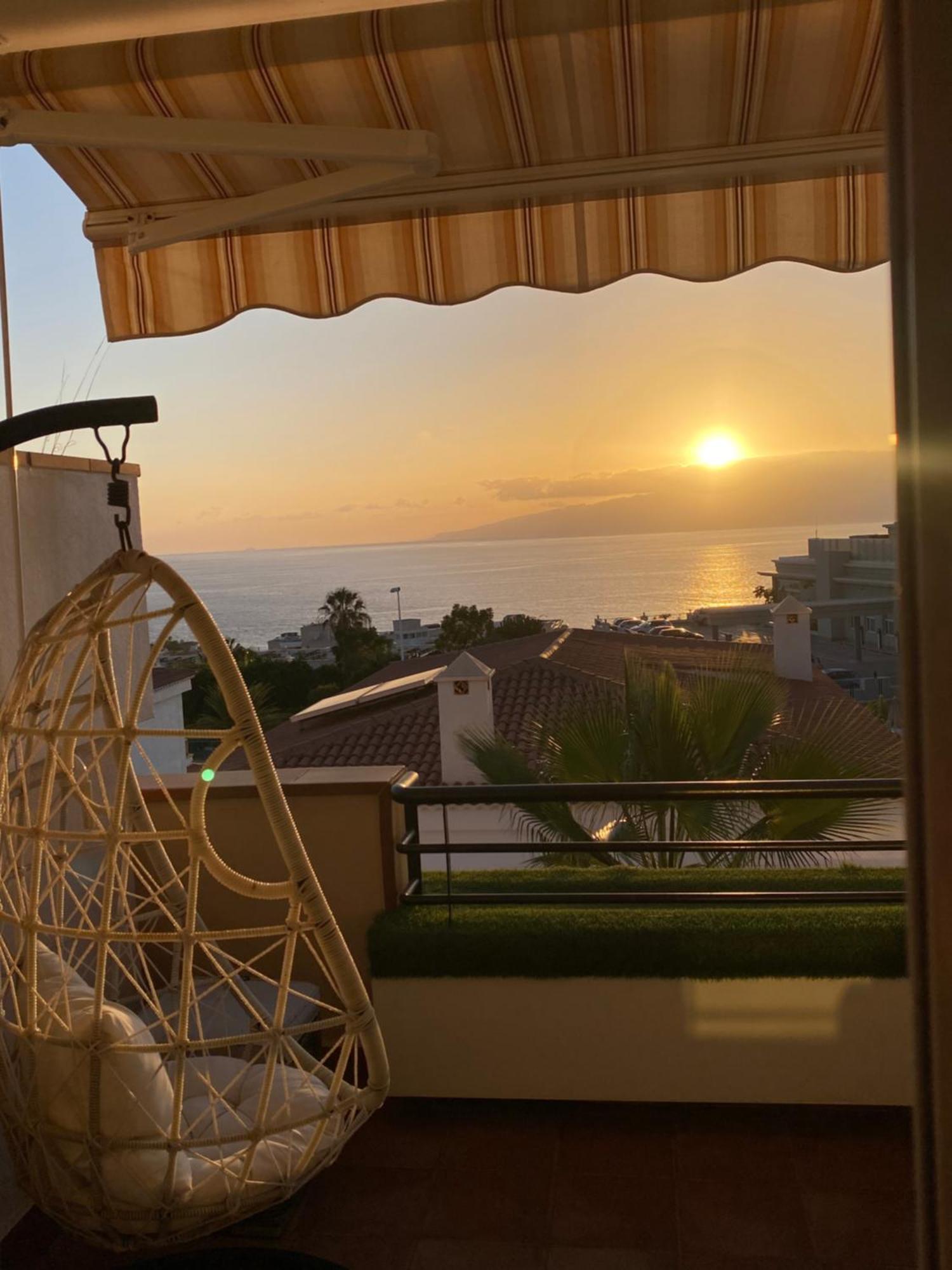 Apartment With Spectacular View In Puerto Santiago Puerto de Santiago  Eksteriør bilde