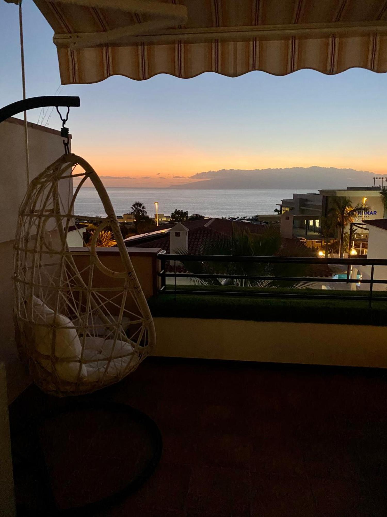 Apartment With Spectacular View In Puerto Santiago Puerto de Santiago  Eksteriør bilde